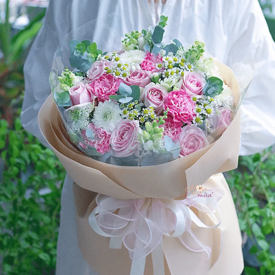 Bó hoa tone hồng – Mẫu 4